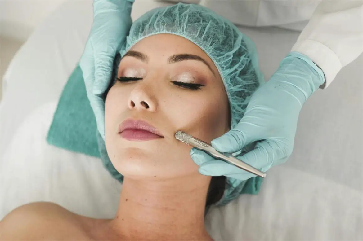 Essential Steps to Launching Your Own Aesthetic Clinic Essential Steps to Launching Your Own Aesthetic Clinic
