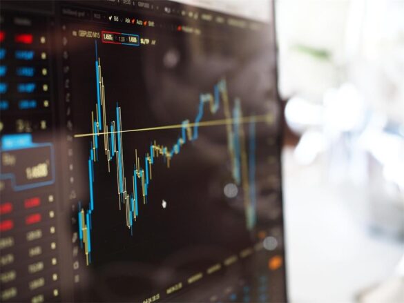 How Insider Trading Alerts Can Help Predict Market Movements